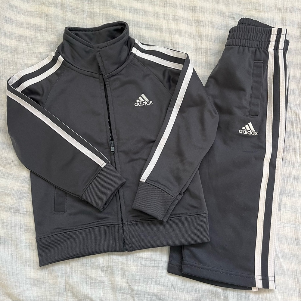 Adidas toddler 2-piece track suit size 2T